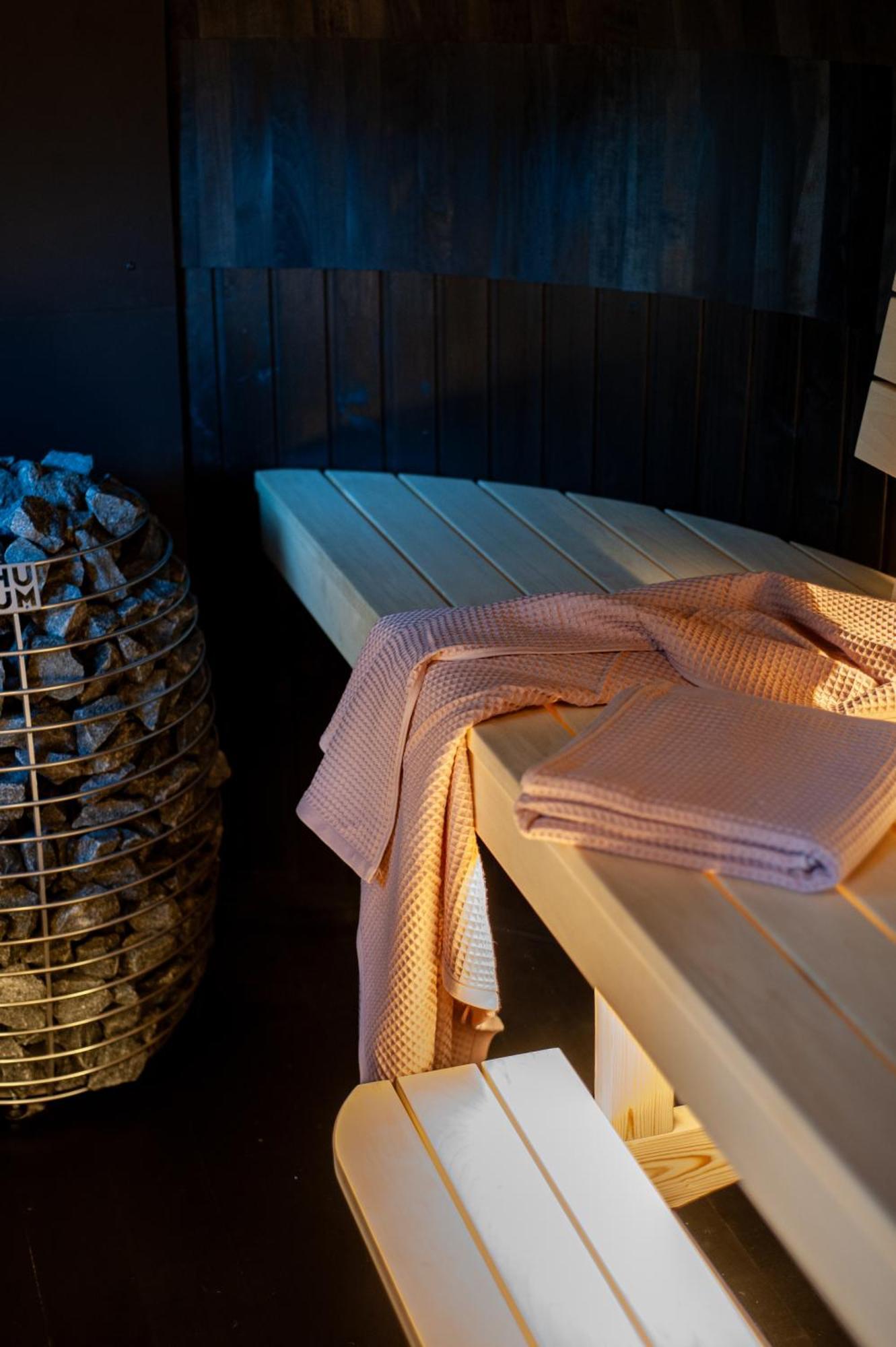 Bed & Breakfast B'guest Sleep & Retreat